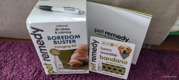 Pet Remedy foraging kit & bandana.jpg